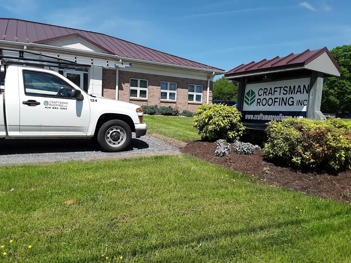 Quality Gutter & Downspout Repair by experienced craftsmen in Hickory Woods